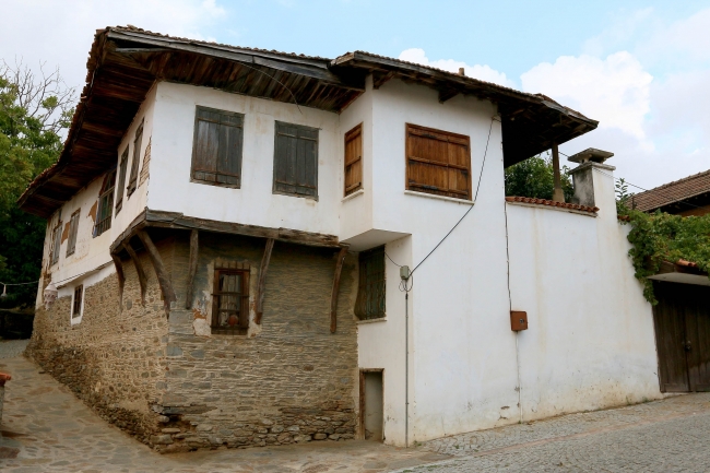 Birgi: 7 asırdır değişmeyen Osmanlı mahallesi 1