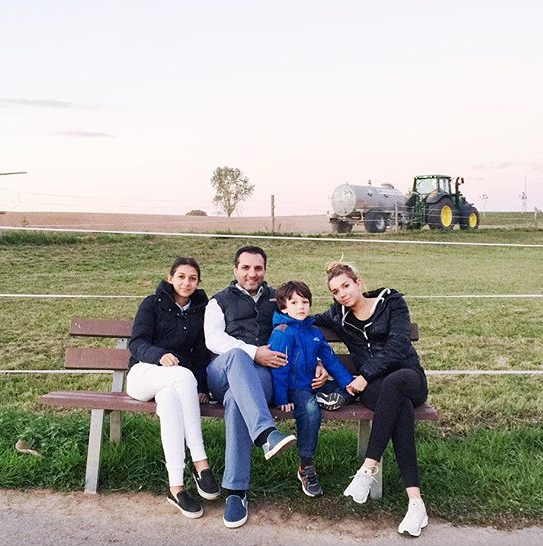 Instagram'da ünlüler: Paylaşıma görümceden olay yanıt 1