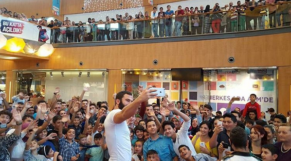 Instagram'da ünlüler: Paylaşıma görümceden olay yanıt 12