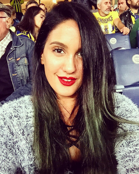 Instagram'da ünlüler: Kaykay şov! 5