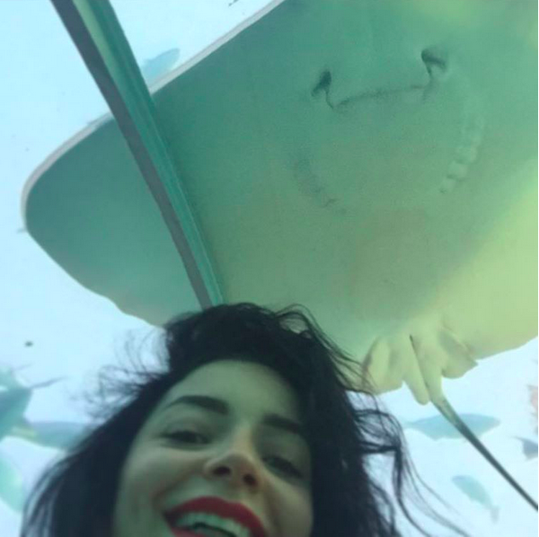 İnstagram'da ünlüler: Bebek gaz çıkardı! 13