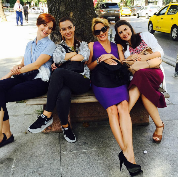 İnstagram'da ünlüler: Bebek gaz çıkardı! 16