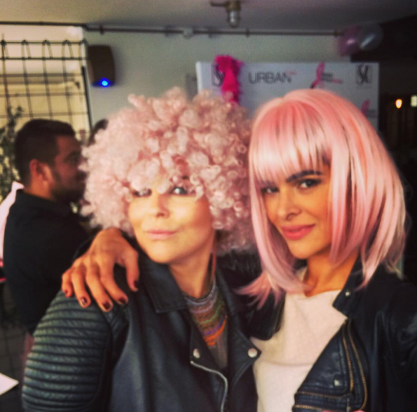 Instagram'da ünlüler: Evimizde dostlar 12