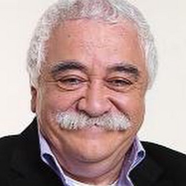 Ünlü isimlerden Levent Kırca'ya duygusal veda 13