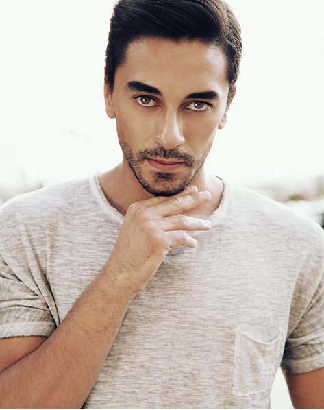 Instagram'da ünlüler: Şükrü ve Şükran'dan aşk pozu 8