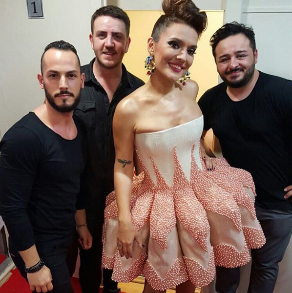 Instagram'da ünlüler: İşte Mustafa Ceceli'nin ikizi! 3