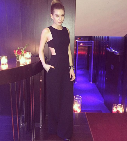 Instagram'da ünlüler: Arabayı yıkayayım da babam mutlu olsun 15