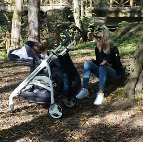 Instagram'da ünlüler: Arabayı yıkayayım da babam mutlu olsun 4