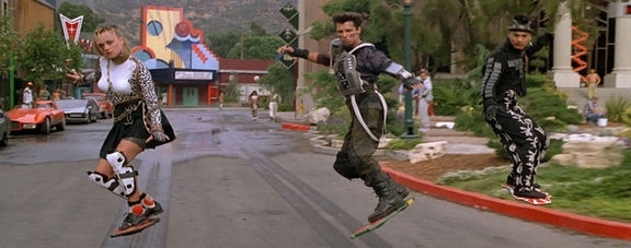 Geleceğe ne kadar döndük? 4