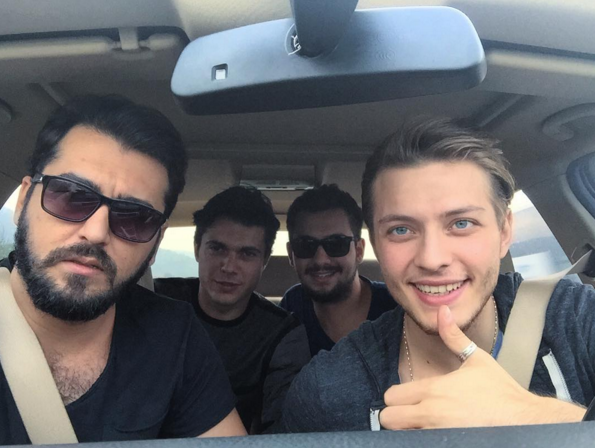 Instagram'da ünlüler: Fenerliler kaleciniz hayranım! 13