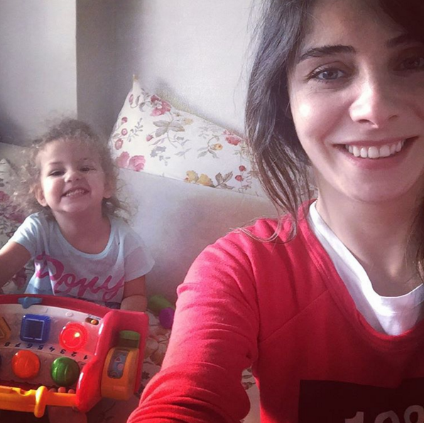 Instagram'da ünlüler: Fenerliler kaleciniz hayranım! 18