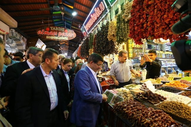 Başbakan Davutoğlu Gaziantep'te esnaf oldu! 20