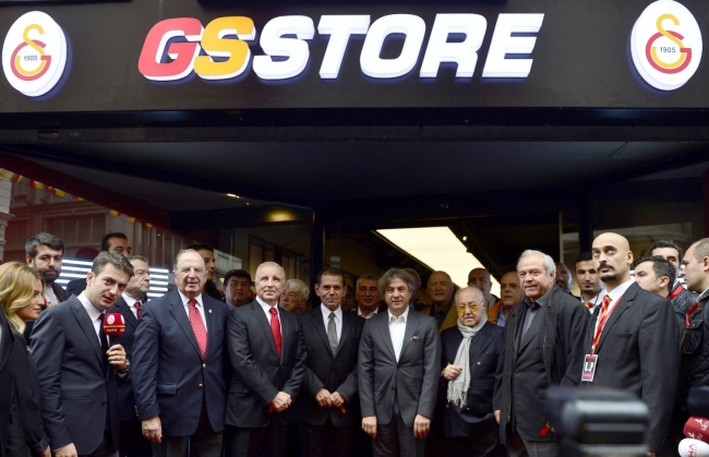 Galatasaray doğduğu yerde 11