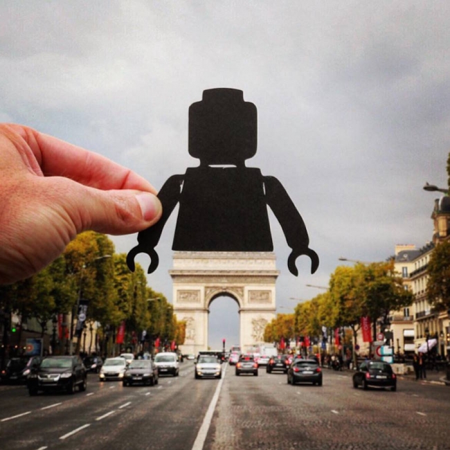 Eğlenceli kağıt figürlerin gerçekle komik etkileşimi 3