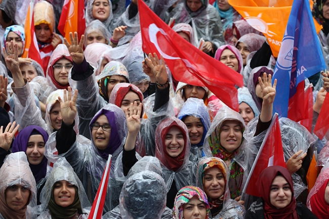 Beraber ıslandılar yağmurda! 7