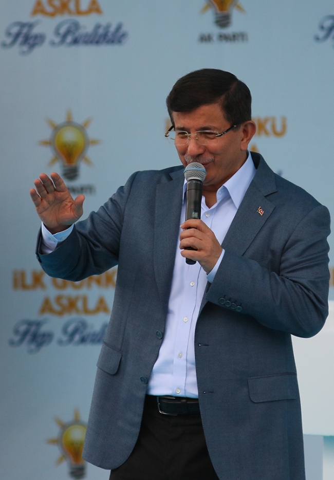 Beraber ıslandılar yağmurda! 12