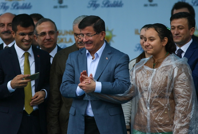 Beraber ıslandılar yağmurda! 15