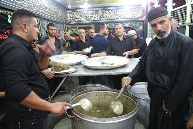 Kerbela matemine binlerce kişi ağıt yaktı 8