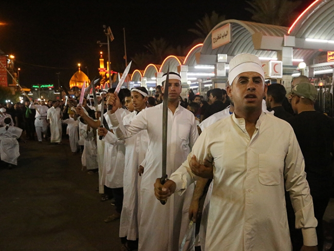 Kerbela matemine binlerce kişi ağıt yaktı 10