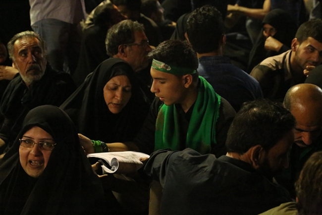 Kerbela matemine binlerce kişi ağıt yaktı 17