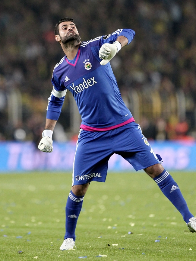 Dev derbiden en özel kareler 10