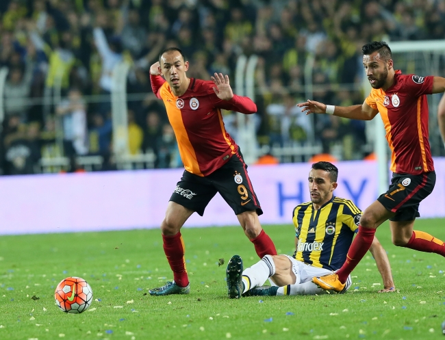 Dev derbiden en özel kareler 18