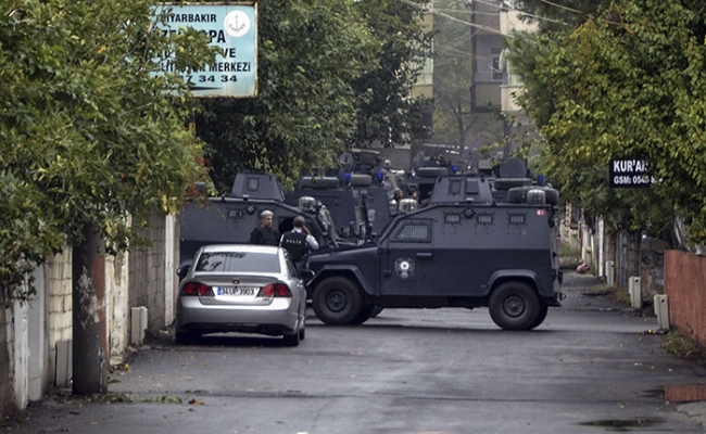 Canlı bomba eylemine hazırlanan IŞİD hücresine darbe 12