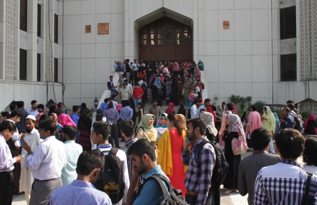 7,5 büyüklüğündeki deprem 3 ülkeyi salladı 6