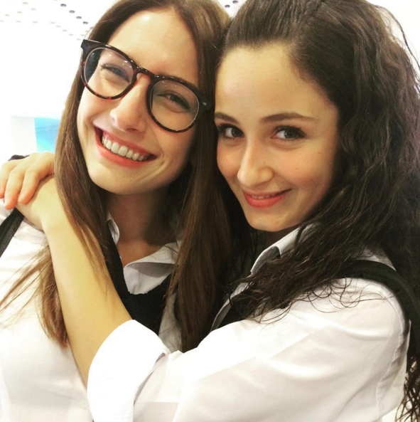 Kırgın Çiçekler oyuncuları Instagram'da! 11