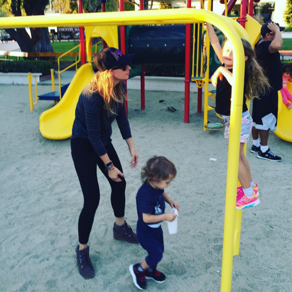 Instagram'da ünlüler: Hepimiz cahil miyiz hocam! 12