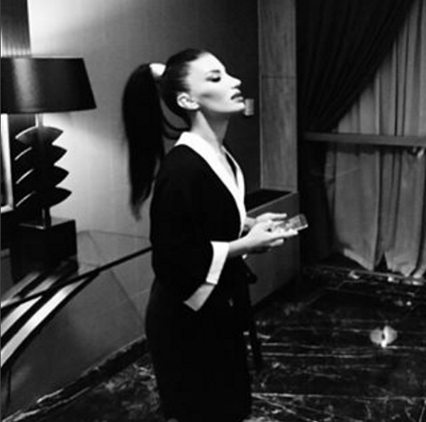 Instagram'da ünlüler: Hepimiz cahil miyiz hocam! 14