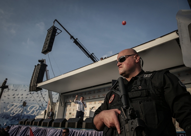 Davutoğlu'ndan memleket selfiesi 4