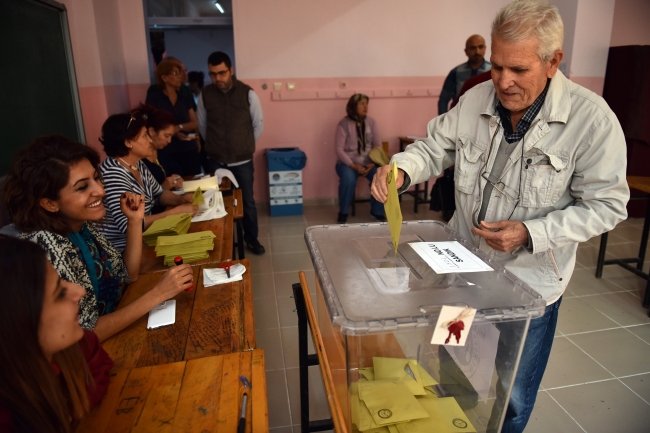 Türkiye sandık başında: 1 Kasım seçiminden kareler 9