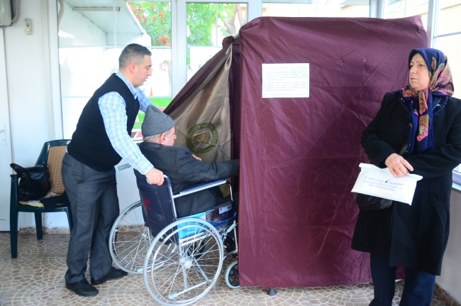 Türkiye sandık başında: 1 Kasım seçiminden kareler 13