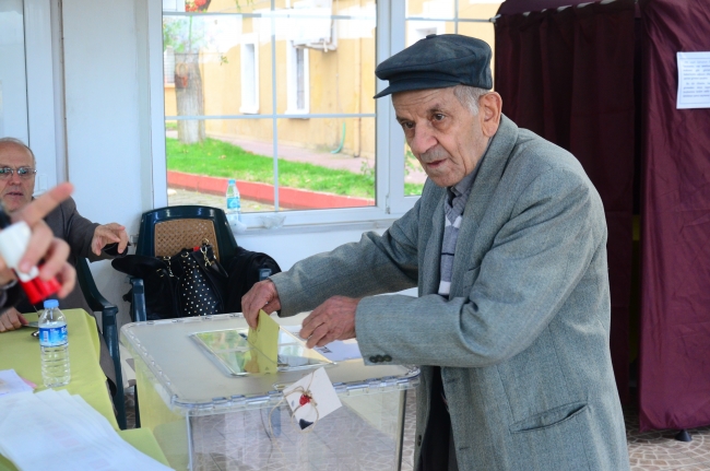 Türkiye sandık başında: 1 Kasım seçiminden kareler 15