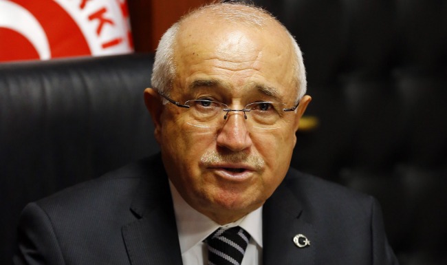 'Üç dönemlik'ler geri döndü 9