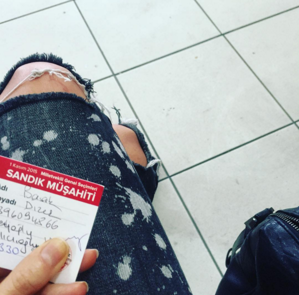 Instagram'da ünlüler: Bade İşçil'den Malkoç Süalp'e gönderme 3