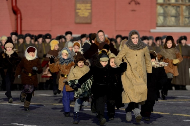 Kızıl Ordu Kızıl Meydan'da! 17