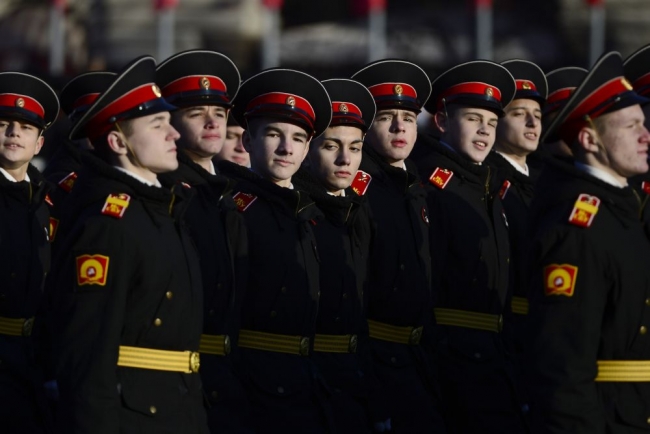 Kızıl Ordu Kızıl Meydan'da! 35