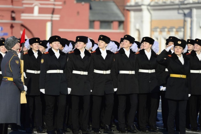 Kızıl Ordu Kızıl Meydan'da! 25