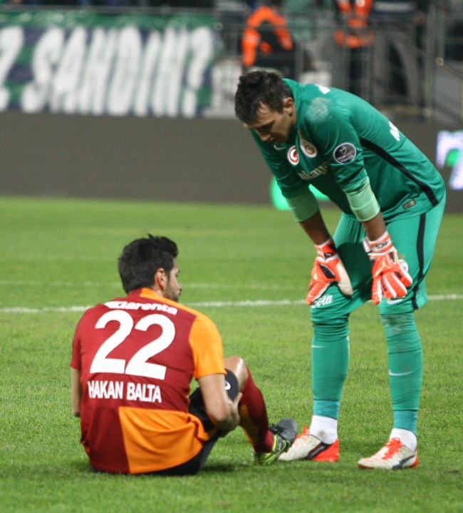 Galatasaray Çaykur Rizespor'a 4-3 mağlup oldu 6