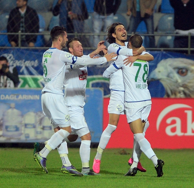 Galatasaray Çaykur Rizespor'a 4-3 mağlup oldu 15