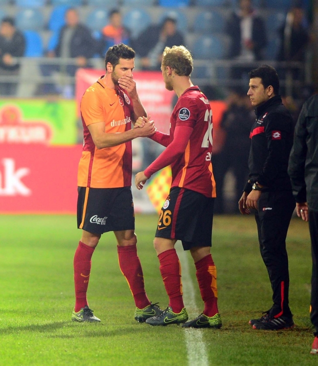 Galatasaray Çaykur Rizespor'a 4-3 mağlup oldu 16