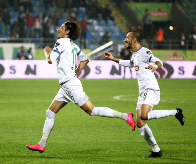 Galatasaray Çaykur Rizespor'a 4-3 mağlup oldu 18