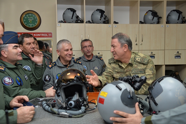 Genelkurmay Başkanı Hulisi Akar'dan kararlılık mesajı 15