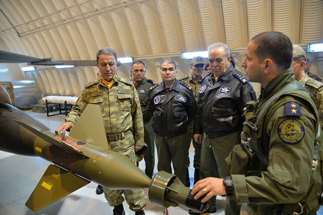 Genelkurmay Başkanı Hulisi Akar'dan kararlılık mesajı 16