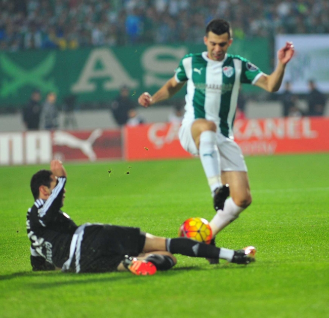 Bursaspor Beşiktaş maçı nefes kesti 16