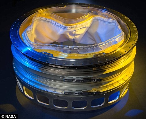 NASA astronotları Mars'ta böyle giyinecek! 8