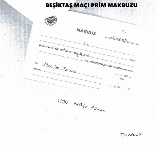 Fenerbahçe Alex'in imzalarını paylaştı 4