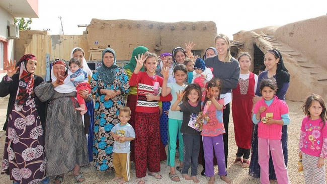 Başörtülüleri eleştiren Melek Baykal çark etti 10